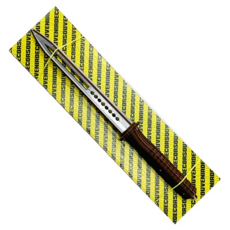 Сувенирный деревянный нож 