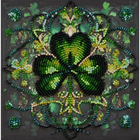 Набор-мини для вышивки бисером "Калейдоскоп удачи" AM-251, 15х15 см